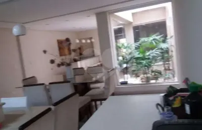 Casa com 4 quartos à venda na Rua Miguel Teles Júnior, Cambuci, São Paulo