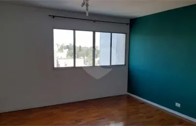 Apartamento com 2 quartos à venda na Rua Apinajés, Vila Madalena, São Paulo