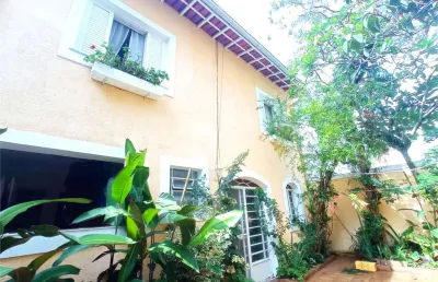 Casa com 3 quartos à venda na Rua Professor Djalma Bento, Jardim Marajoara, São Paulo