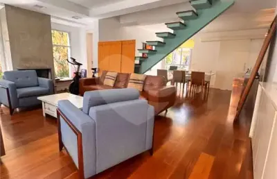 Casa com 3 quartos à venda na Motuca, Aclimação, São Paulo