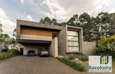Casa em condomínio fechado com 4 quartos à venda na Rua Toulon, Tamboré, Santana de Parnaíba