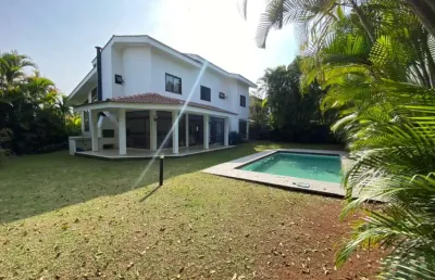 Casa mobiliada linda para venda residencial alphaville 2