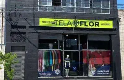 Prédio à venda na Rua Campos Mello, Vila Mathias, Santos