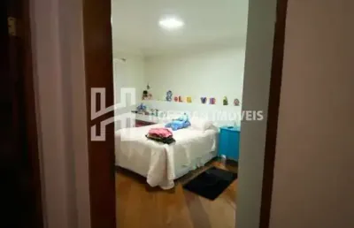 Sobrado com 4 quartos, 2 suítes, 4 vagas à venda - olímpico