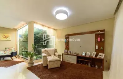 Lindo sobrado alto padrão com piscina. localização privilegiada!!!