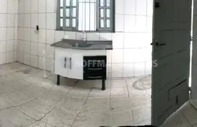 Casa à venda na R Carmelitas, Das, --, Jardim Santo André, Santo André