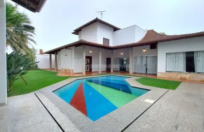 Casa térrea no jd. são caetano com amplo espaço, terreno de dois lotes.