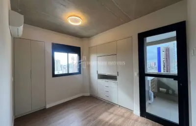Apartamento alto padrão com sacada gourmet, laser, para locação no bairro jardim em santo andré!