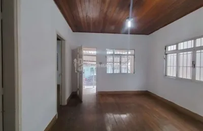 Casa com 3 quartos para alugar na Rua Nossa Senhora da Candelária, --, Osvaldo Cruz, São Caetano do Sul