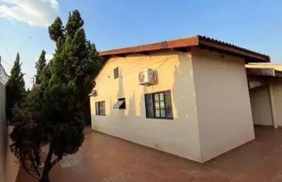 Casa com 2 quartos à venda na Avenida 1º de Janeiro, Derby Clube, Barretos