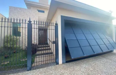 Casa com 3 quartos à venda na Rua 24, Centro, Barretos