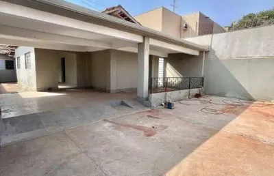 Casa com 5 quartos à venda na Avenida São João, Jardim Allah, Barretos