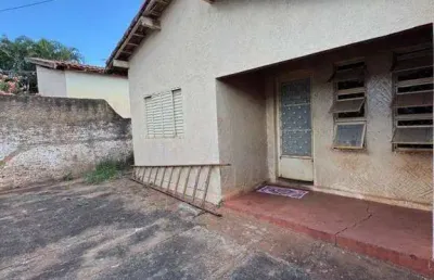 Casa com 3 quartos à venda na Rua Ana Rosa, Nogueira, Barretos