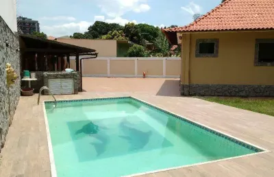 Casa com 3 dormitórios à venda, 600 m² por r$ 1.650.000,00 - vila valqueire - rio de janeiro/rj