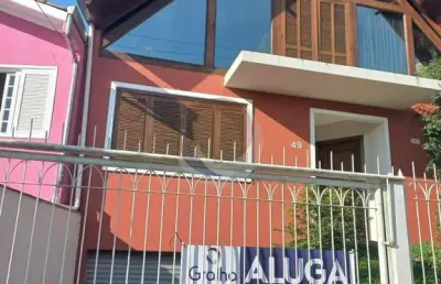 Casa com 2 quartos para alugar na rua araranguá, 49, centro, florianópolis por r$ 9.000