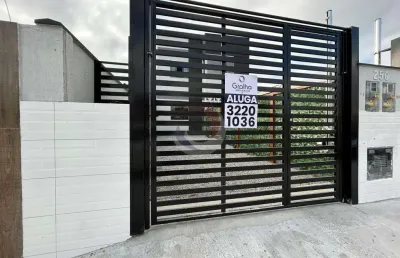 Casa com 2 quartos para alugar na recanto do beija flor, 250, campeche, florianópolis por r$ 4.800