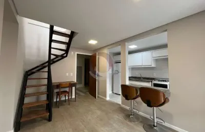 Cobertura com 1 quarto para alugar na avenida das raias, 651, jurerê internacional, florianópolis por r$ 4.500