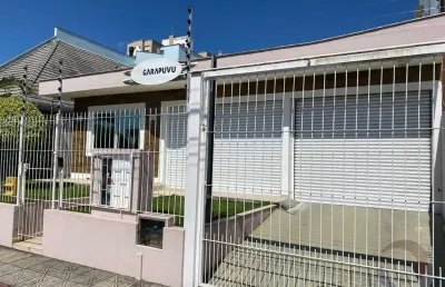 Casa comercial para alugar na rua pintor eduardo dias, 275, jardim atlântico, florianópolis por r$ 3.800