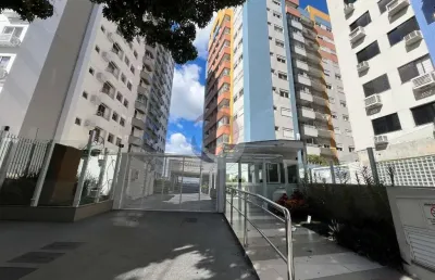 Apartamento com 3 quartos para alugar na rua cristóvão nunes pires, 180, centro, florianópolis por r$ 4.900