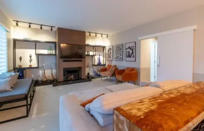 Casa em condomínio fechado com 5 quartos para alugar na rua gécio de souza e silva, 65, sambaqui, florianópolis por r$ 12.000