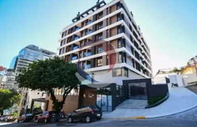 Apartamento com 2 quartos para alugar na rua ângelo la porta, 169, centro, florianópolis por r$ 6.500