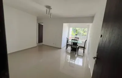 Apartamento na rua do aririzal todo reformado e no porcelanato!