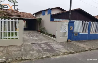 Casa com 3 quartos à venda no Centro, Penha 