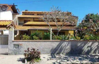 Casa com 5 quartos à venda no Centro, Penha 