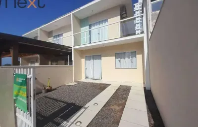 Sobrado com 2 dormitórios à venda, 100 m² por r$ 660.000,00 - itacolomi - balneário piçarras/sc
