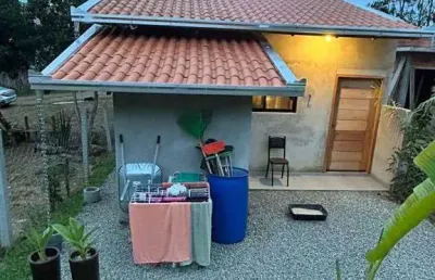 Casa nova, completa e pronta para morar em balneário piçarras