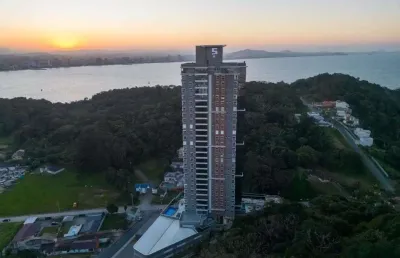 Apartamento no centro com 3 quartos para venda, 135 m²