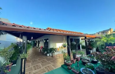 Casa com 4 quartos à venda no centro, lauro de freitas  por r$ 735.000