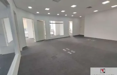 Sala comercial com 15 salas para alugar na Rua Líbero Badaró, 293, Centro, São Paulo