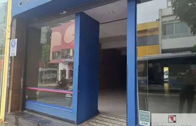 Ponto comercial com 7 salas para alugar na Rua Augusta, 2716, Jardim América, São Paulo