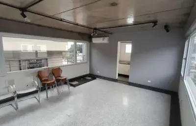 Conjunto comercial na vila madalena esquina com  69 m ²