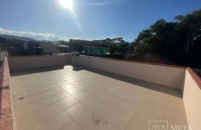 Casa de 3 dormitórios com 1 suíte em forquilhas - são josé/sc