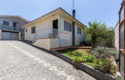 Casa com 3 quartos à venda na Rua Antônio Muzzillo, 369, Bairro Alto, Curitiba