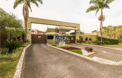Casa no condomínio green valley em frente a apcefpr – 205 m2 – 3 quartos (1 suíte) – 3 banheiros – 4 vagas – uberaba - curitiba/pr