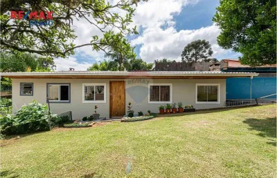 Casa à venda, com 550m2 de terreno, no bairro mercês, curitiba/pr