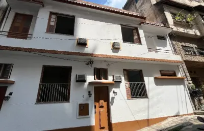 Casa de vila duplex - seu refúgio europeu no coração de copacabana