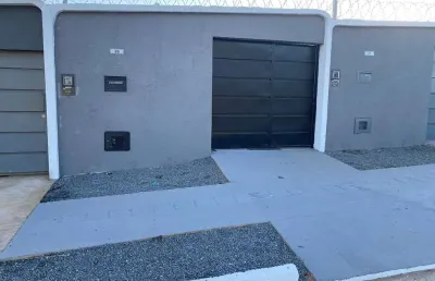 Casa nova c/ 2 quartos e área gourmet - entrada de r$ 15 mil!