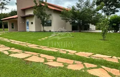 Casa residencial 3 suítes plenas condomínio alto da boa vista