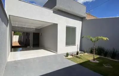 Casa de 3 quartos - 1 suíte - há 800m do pratiko - monte azul - senador canedo