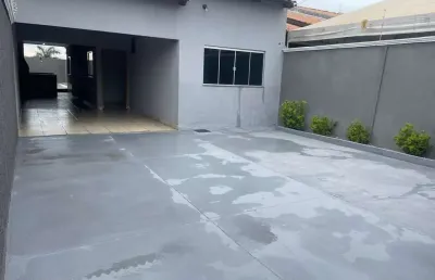 Casa térrea com piscina – bairro cardoso, aparecida de goiânia