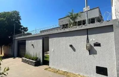 Casa alto padrão com 3 suítes, piscina e acabamento de luxo no bairro alvorada