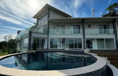 Casa em condomínio fechado com 4 quartos à venda na estrada haroldo soares glavan, 1, cacupé, florianópolis por r$ 15.000.000