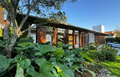 Casa em condomínio fechado com 3 quartos à venda na rodovia haroldo soares glavan, 1830, cacupé, florianópolis por r$ 12.900.000