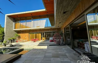 Casa em condomínio fechado com 4 quartos à venda na rodovia haroldo soares glavan, 1760, cacupé, florianópolis por r$ 14.500.000