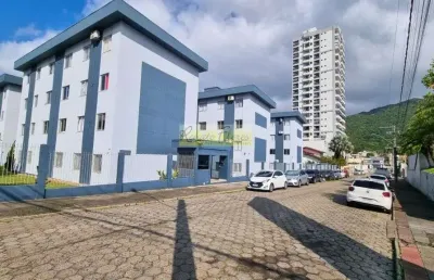 Apartamento com 2 quartos para alugar na Avenida Osvaldo Reis, 200, Fazendinha, Itajaí