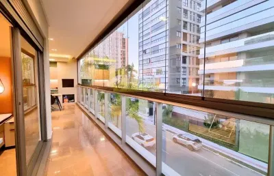 Apartamento com 3 quartos para alugar na Rua Delfim Mário Pádua Peixoto, 955, Praia Brava, Itajaí